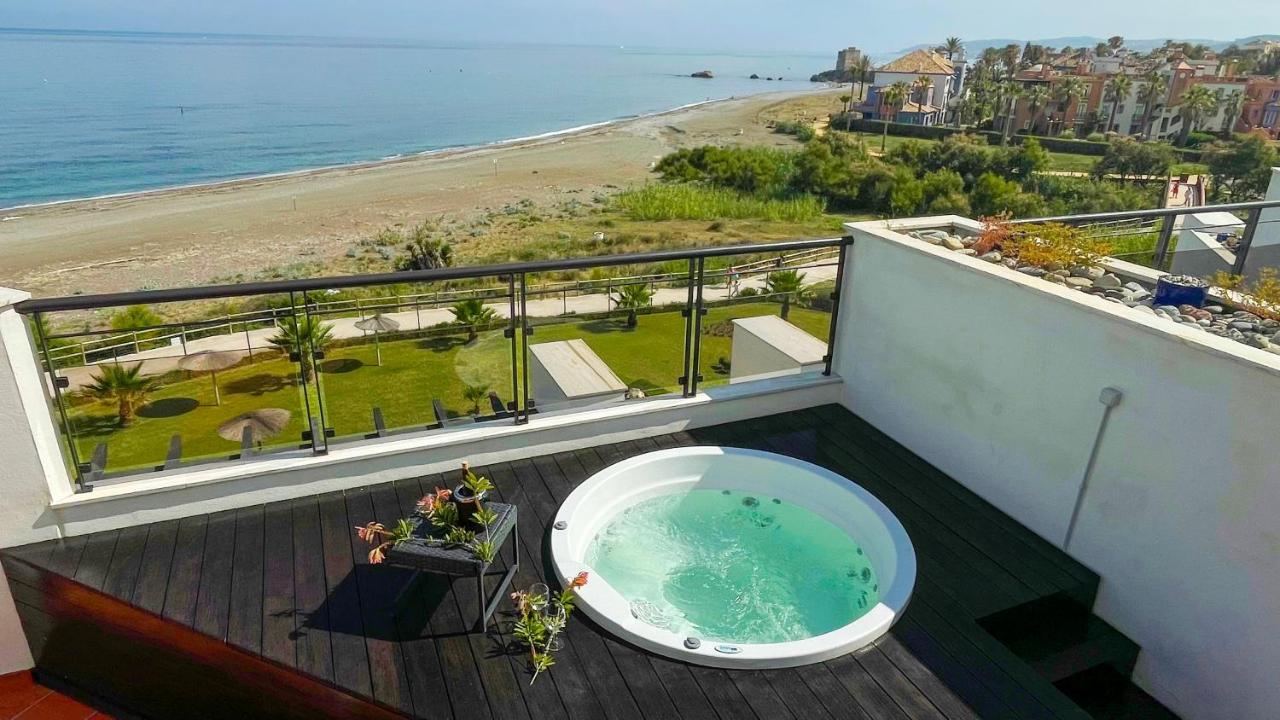 Exclusive Luxury Frontline Beach Penthouse Casares Del Mar - Estepona Luaran gambar